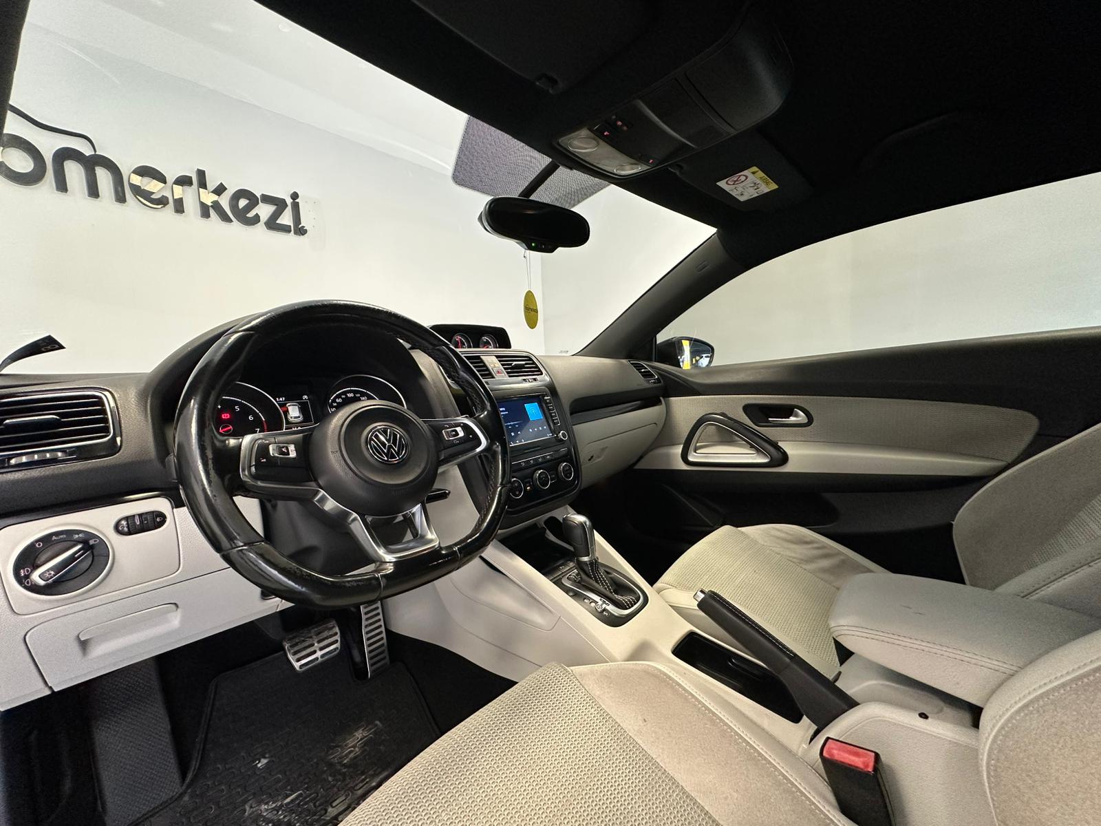 VOLKSWAGEN SCIROCCO 21